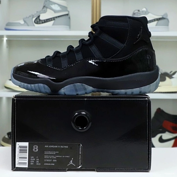 AIR RETRO JORDAN AND 'CAP 11 GOWN' 1115